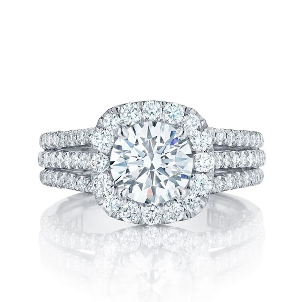 2024 New Arrival Luxury Silver Color Engagement Wedding Ring for Women Anniversary Gift Jewelry Wholesale R8444