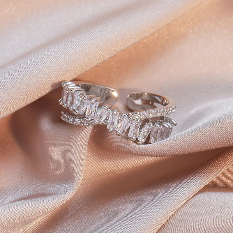 Moonso Luxury Zircon Shiny X Shape Opening Rings for Woman Gothic Finger Jewelry Wedding Party Free Shipping Items R8463