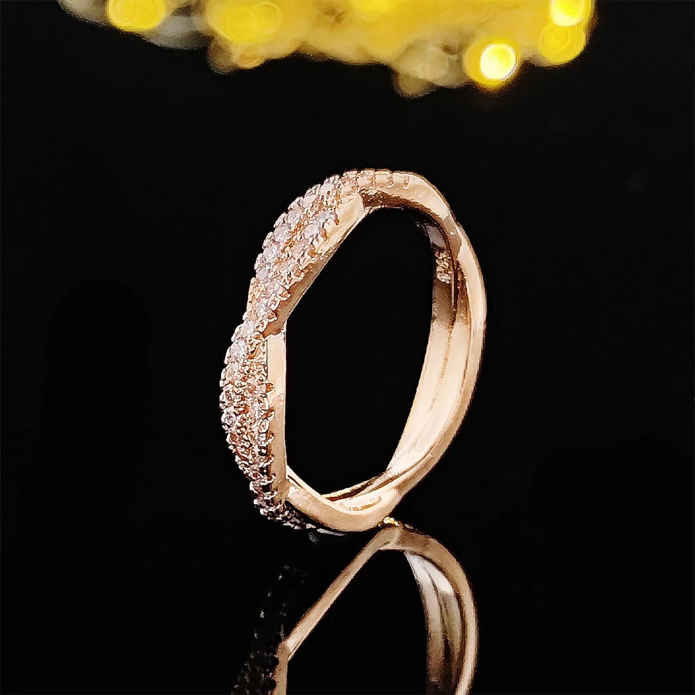2024 New Products Twist Rose Gold Silver Color Eternity Band Ring for Women Party Gift Jewelry Wholesale R5008