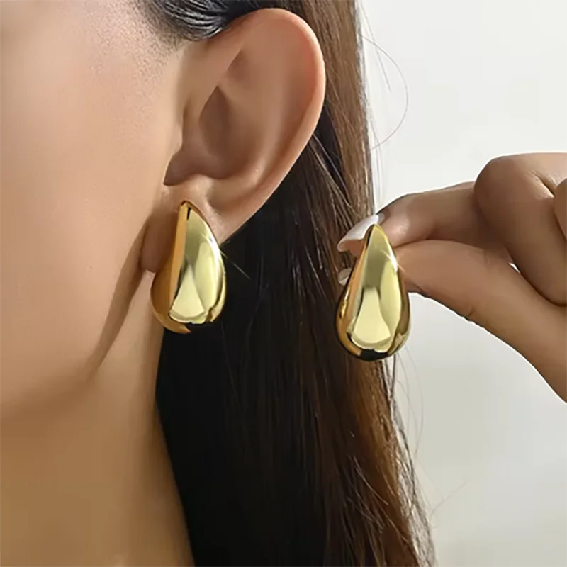 2024 New Arrival Vintage Gold Color Water Drop Earrings for Women Free Shipping Items Jewelry Wholesale E8452