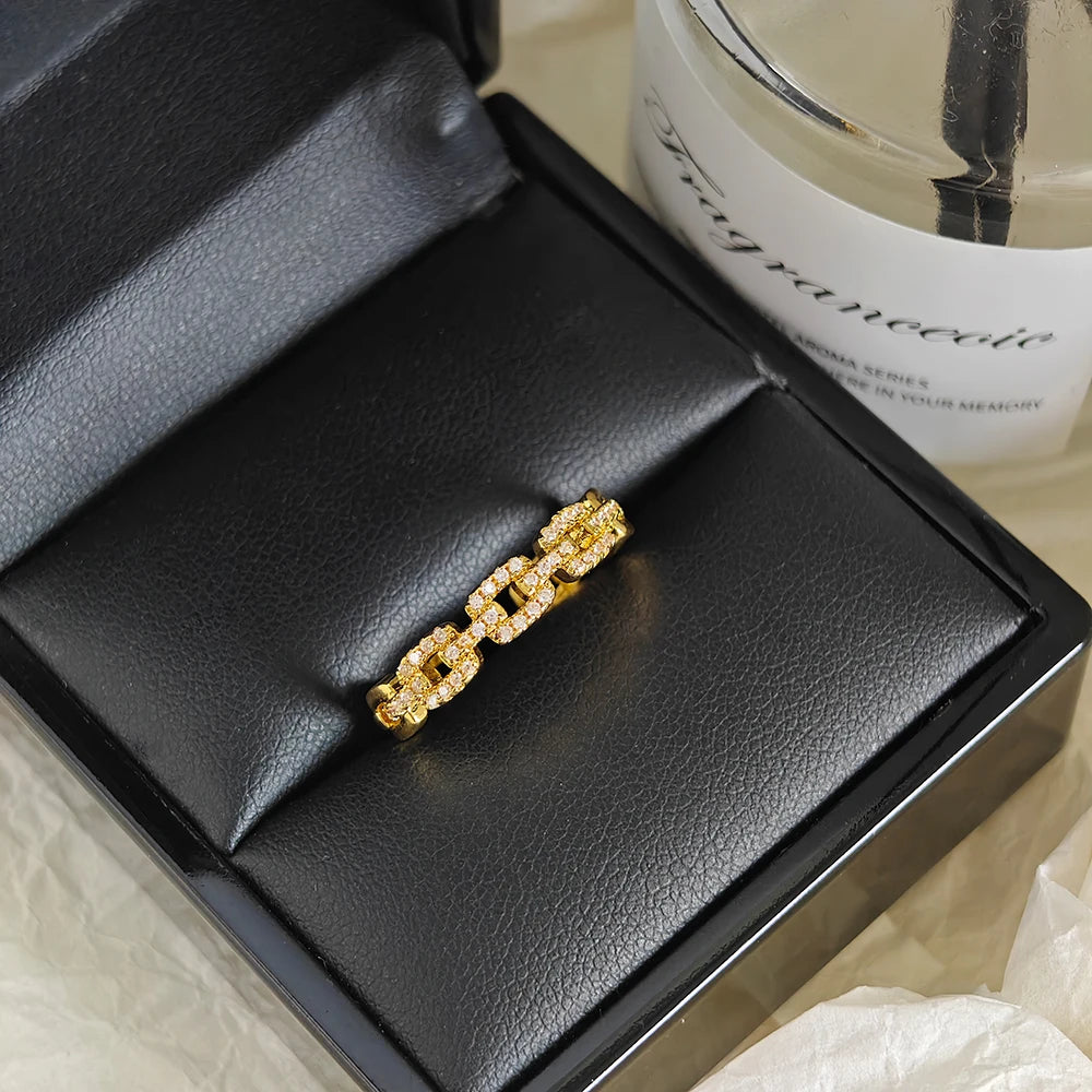 Moonso Arrival Trendy Gold Silver Color Twist Chain Ring for Women Party Gift Free Shippig Items R8437